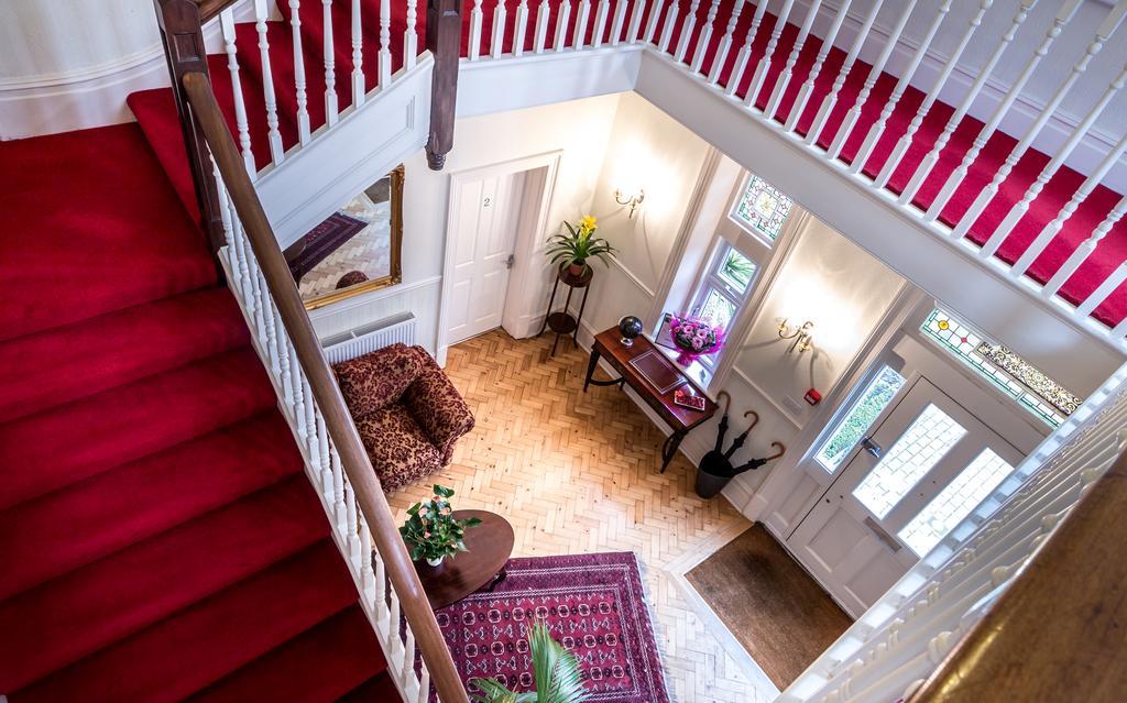 Villiers Lodge Surbiton Kültér fotó