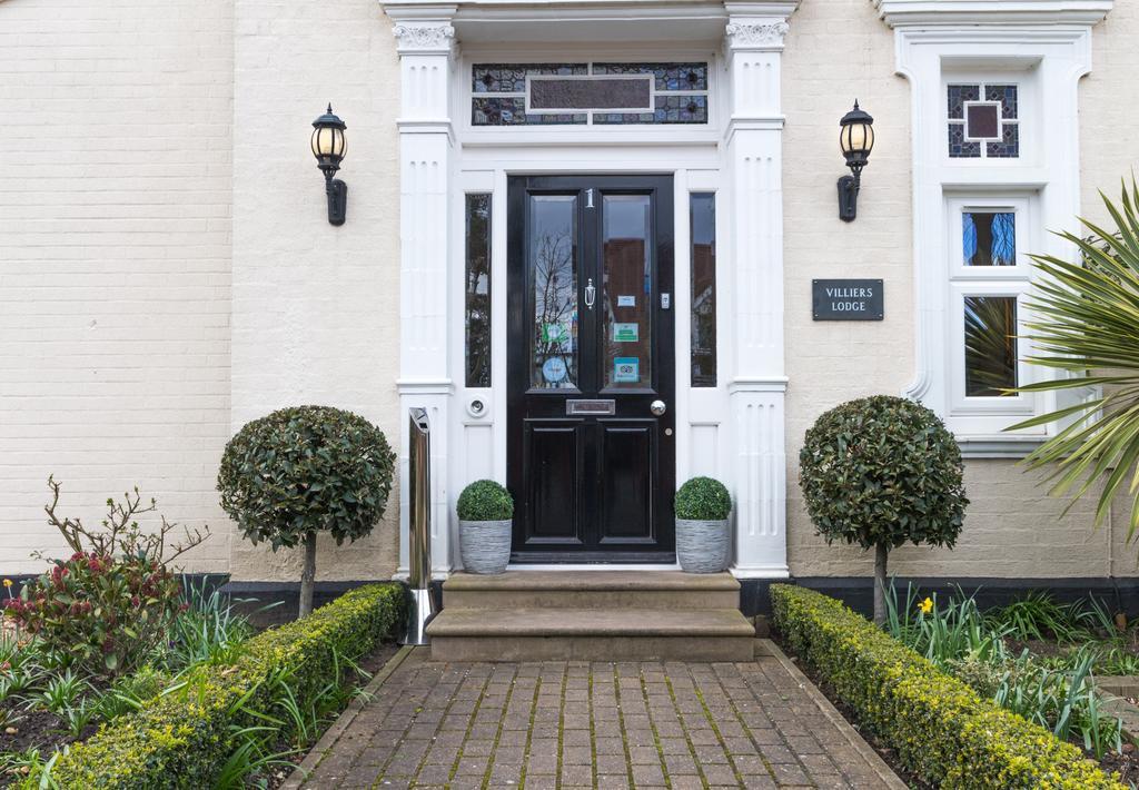 Villiers Lodge Surbiton Kültér fotó